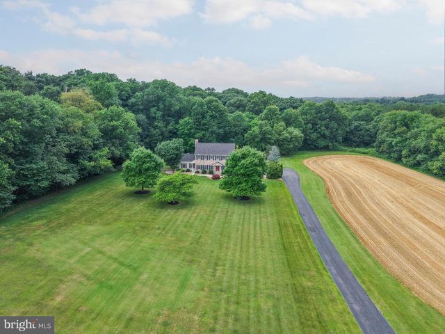 79 FAIRVIEW RD, Elkton, MD 21921