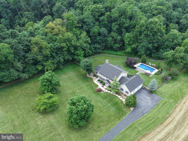 79 FAIRVIEW RD, Elkton, MD 21921