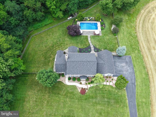 79 FAIRVIEW RD, Elkton, MD 21921