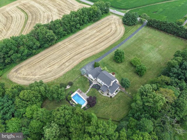 79 FAIRVIEW RD, Elkton, MD 21921