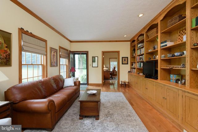 79 FAIRVIEW RD, Elkton, MD 21921