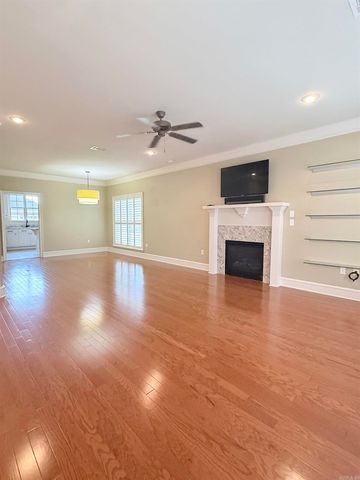 3035 Robert Ott Circle, Conway, AR 72034