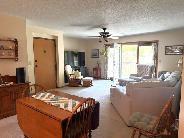 104 Kingsbury Cir Unit 35, Derby, VT 05829