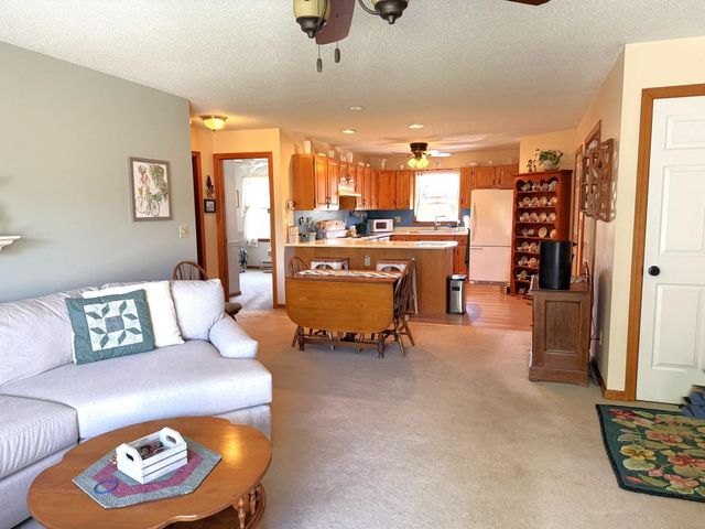 104 Kingsbury Cir Unit 35, Derby, VT 05829