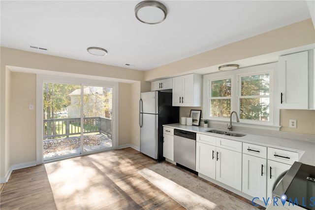 6209 Winsted Ct, Glen Allen, VA 23059