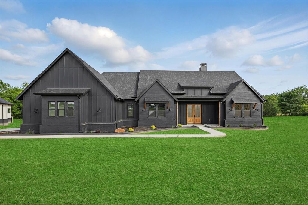 178 Norman Drive, Canton, TX 75103