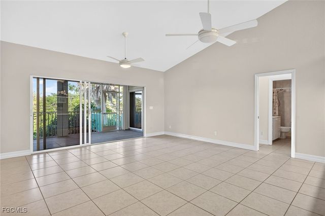 6476 Pine AVE, Sanibel, FL 33957