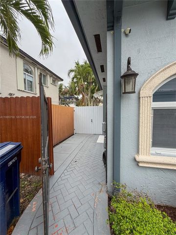 16242 SW 42nd Terrace 0, Miami, FL 33185