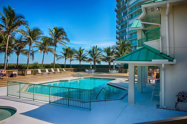 8600 S Ocean Drive 504, Jensen Beach, FL 34957