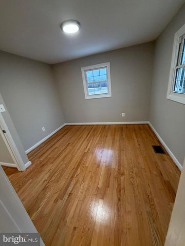 47 MCCARTY RD, Fredericksburg, VA 22405