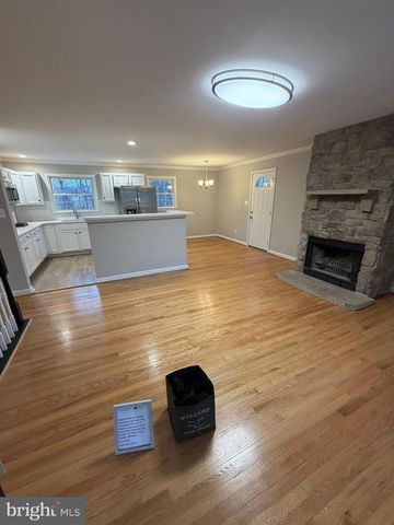 47 MCCARTY RD, Fredericksburg, VA 22405