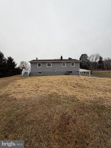 47 MCCARTY RD, Fredericksburg, VA 22405