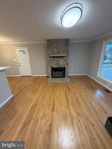 47 MCCARTY RD, Fredericksburg, VA 22405