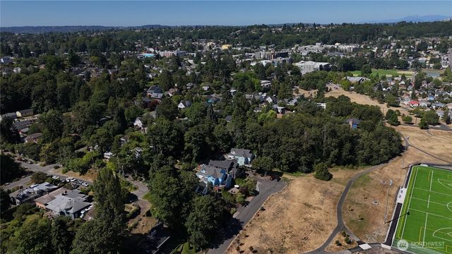 4616 44th Avenue S, Seattle, WA 98118