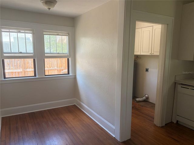 1555 7TH STREET, Sarasota, FL 34236
