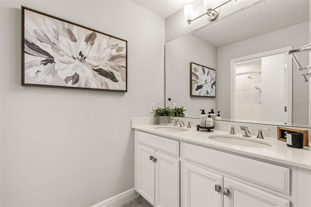 9800 LATE WAY, Groveland, FL 34736