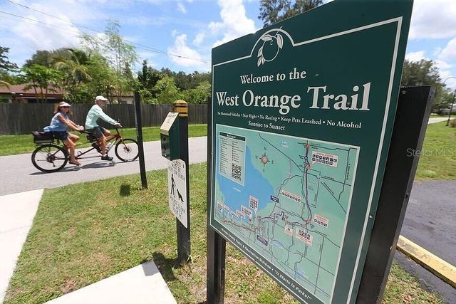 9800 LATE WAY, Groveland, FL 34736