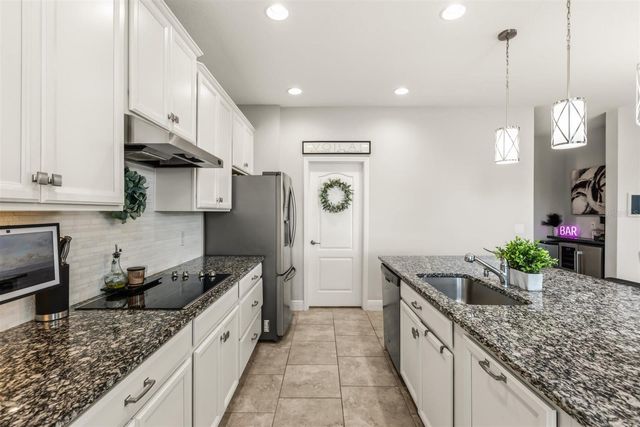 9800 LATE WAY, Groveland, FL 34736