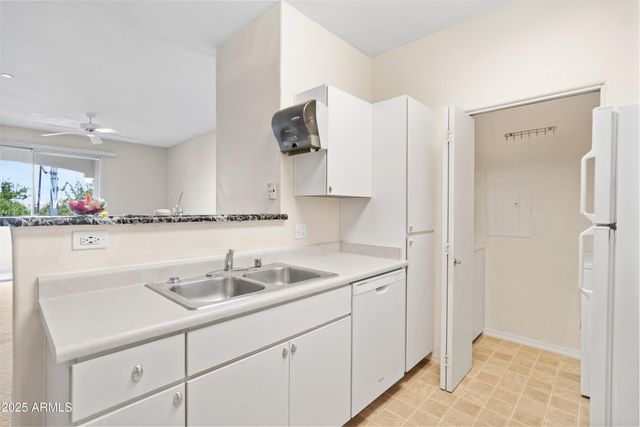 3302 N 7th Street Unit 327, Phoenix, AZ 85014