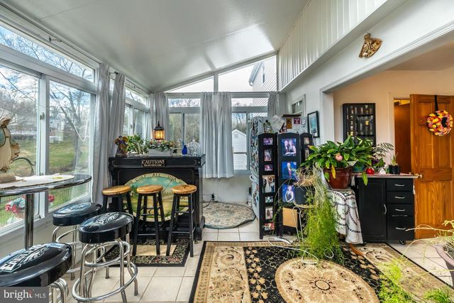 892 BOB-O-LINK LN, West Chester, PA 19382