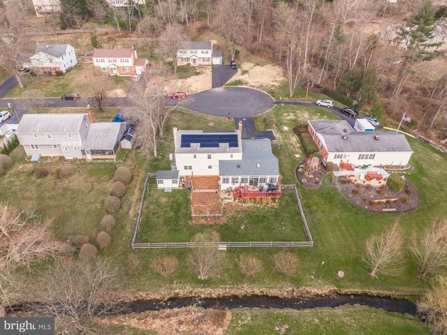 892 BOB-O-LINK LN, West Chester, PA 19382