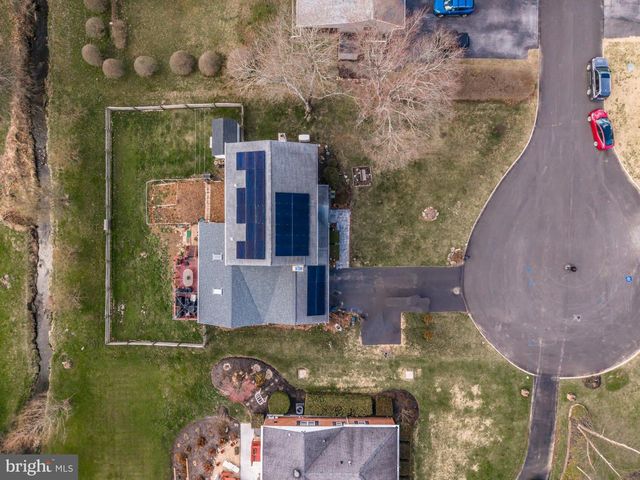 892 BOB-O-LINK LN, West Chester, PA 19382