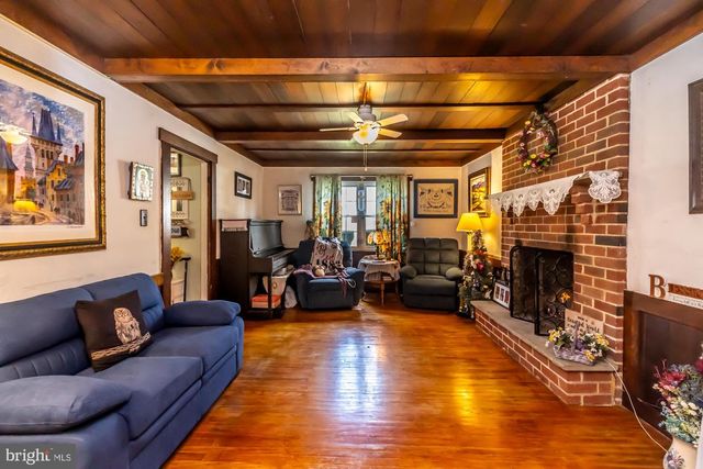 892 BOB-O-LINK LN, West Chester, PA 19382