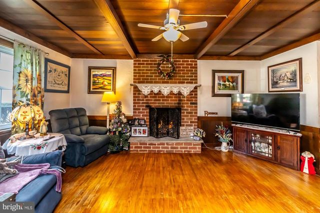 892 BOB-O-LINK LN, West Chester, PA 19382