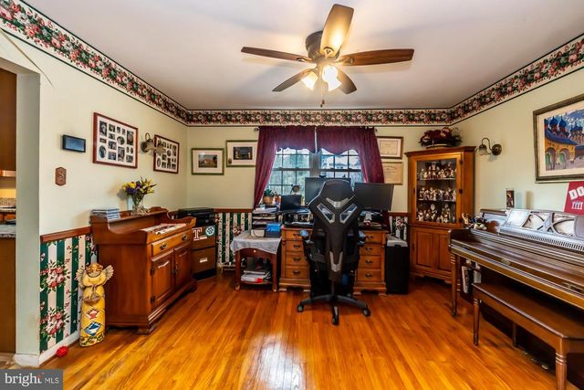 892 BOB-O-LINK LN, West Chester, PA 19382