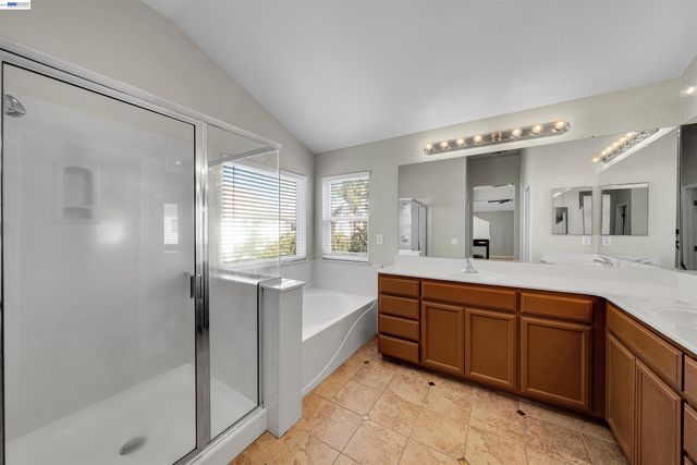 10324 Almanor Cir, Stockton, CA 95219