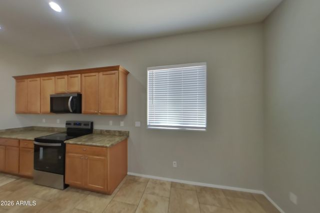 9310 W RASCON Loop, Phoenix, AZ 85037