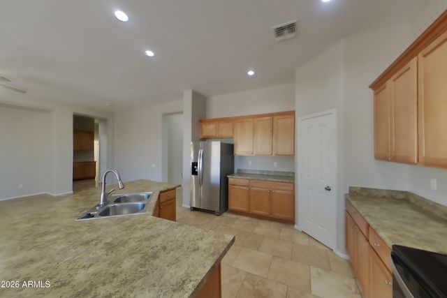 9310 W RASCON Loop, Phoenix, AZ 85037