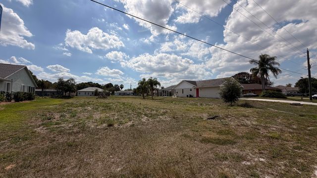 2532 SW Monterrey Lane, Port St. Lucie, Port St Lucie, FL 34953