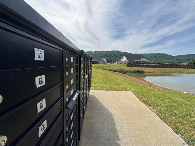 7535 Doris Ruth Lane, Owens Cross Roads, AL 35763