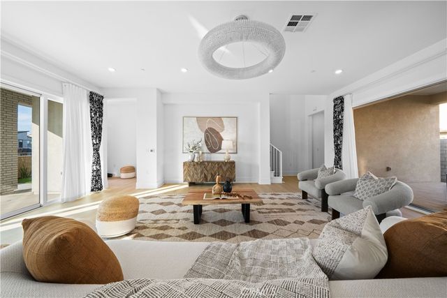 262 Sora, Irvine, CA 92618