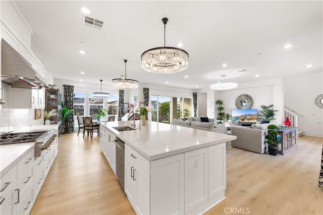 262 Sora, Irvine, CA 92618