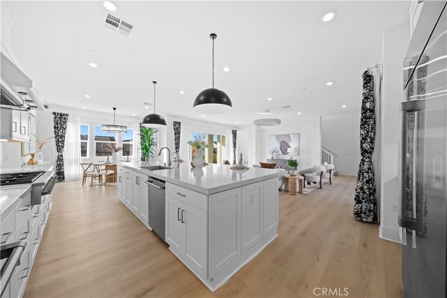 262 Sora, Irvine, CA 92618