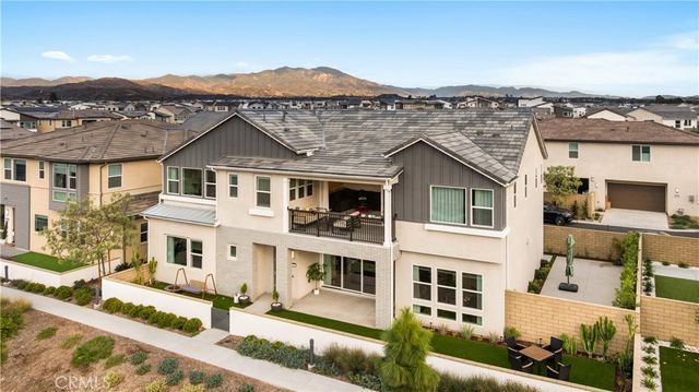 262 Sora, Irvine, CA 92618
