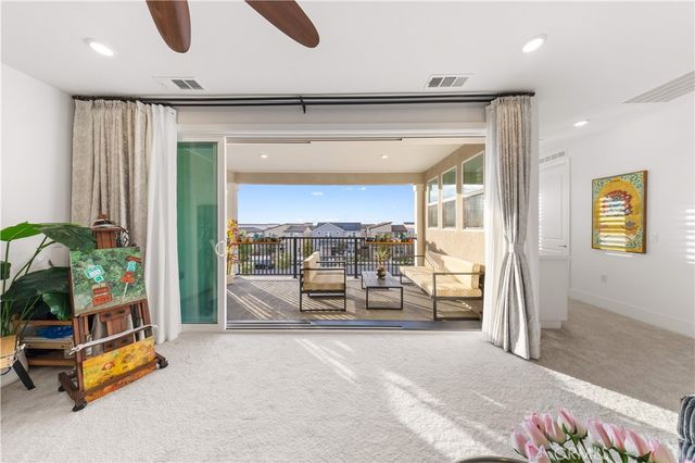 262 Sora, Irvine, CA 92618