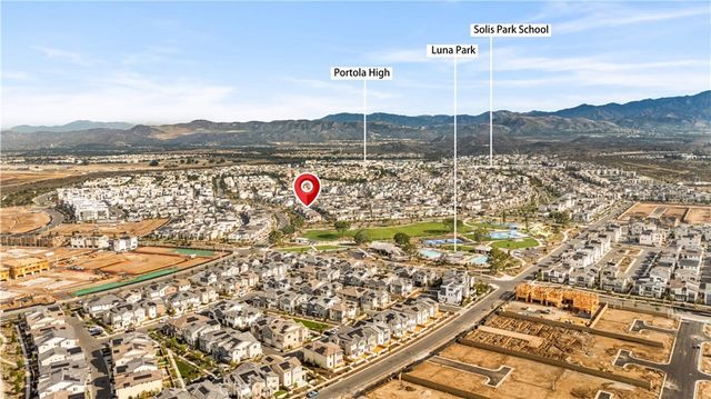 262 Sora, Irvine, CA 92618