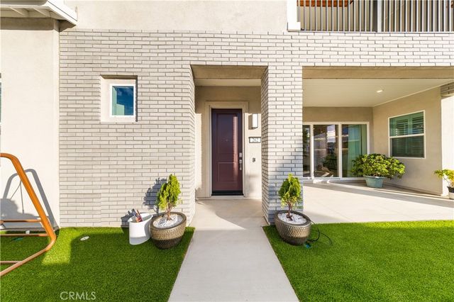 262 Sora, Irvine, CA 92618