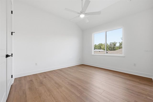 1063 SW 135 DRIVE, Newberry, FL 32669