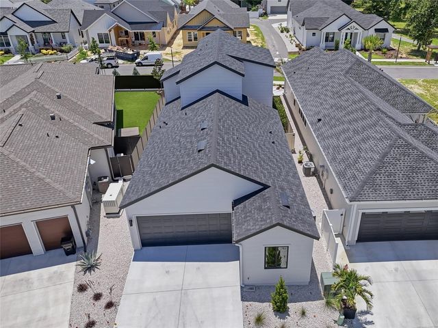1063 SW 135 DRIVE, Newberry, FL 32669