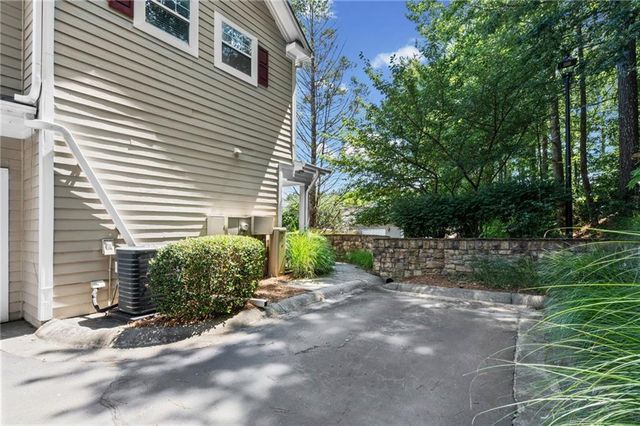 111 Edinburgh Court, Alpharetta, GA 30004