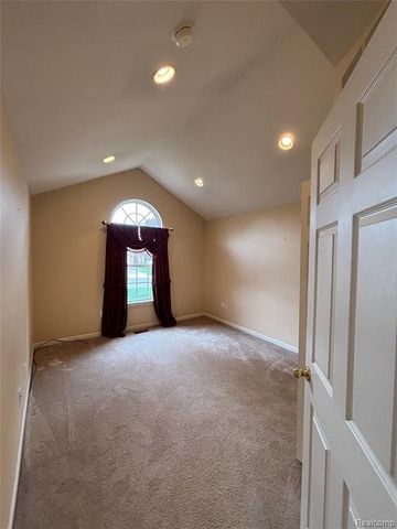 380 Woodhaven Drive, Walled Lake, MI 48390