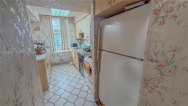 230 174th Street 2412, Sunny Isles Beach, FL 33160