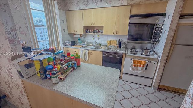 230 174th Street 2412, Sunny Isles Beach, FL 33160