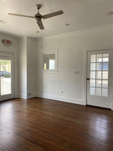 709 E 11, Houston, TX 77008