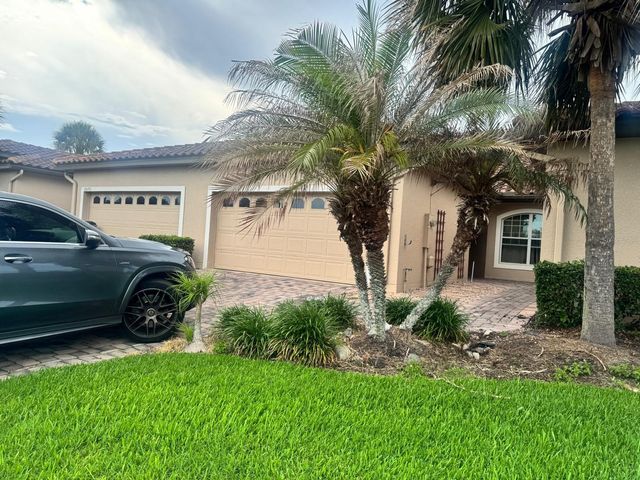 26715 BELLA VISTA DRIVE, Howey In The Hills, FL 34737
