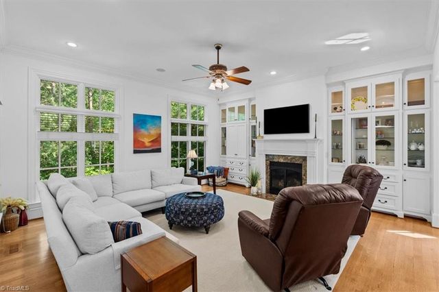 5 Old Saybrook Drive, Greensboro, NC 27455